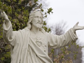 A statue of Jesus Christ
