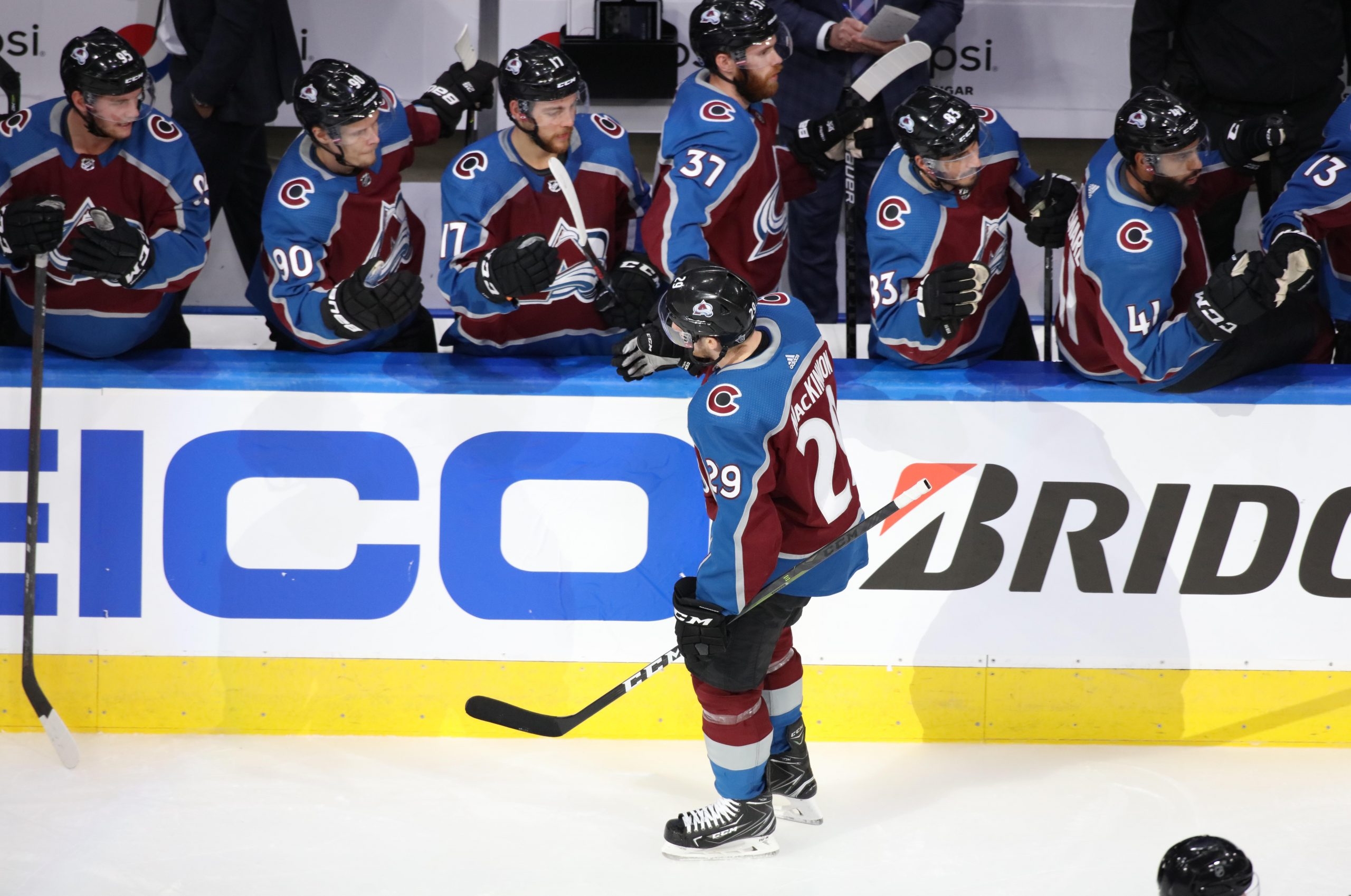 Avalanche's Nathan MacKinnon out vs. Red Wings with lower-body injury