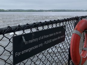 Sign at Bate Island on the Ottawa River.