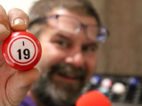 Radio bingo caller Tony Bove. Valley Heritage Radio estimates that participation in the weekly bingo has grown by between 25 and 50 per cent since the beginning of the pandemic. (Credit Jason Marshall, Valley Heritage Radio)