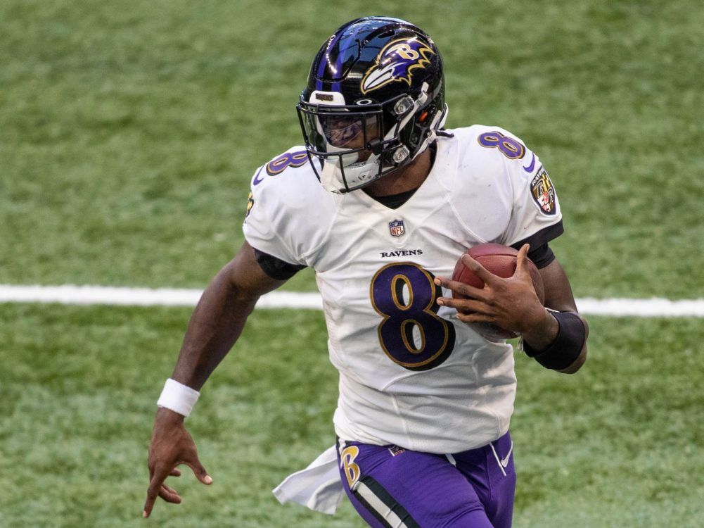 Lamar Jackson explains why Baltimore Ravens new offense is 'smooth', Pro  Football Talk