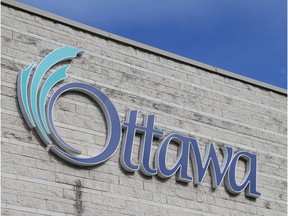 Files: Ottawa City Hall