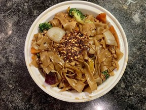 Pad kee mao noodles from Chili Thai in Orléans.