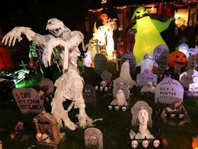 This spooky abode in Ottawa's Alta Vista neighbourhood lands on a crowd-sourced map of the best decorated Halloween houses in Ottawa.