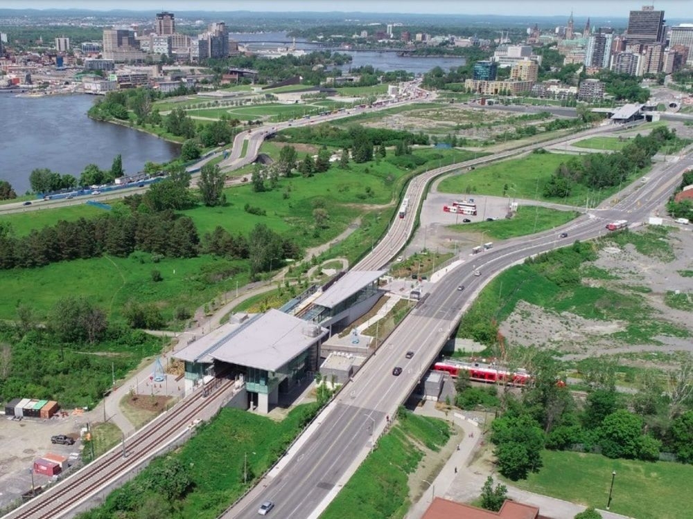 GARRIOCH : Nous sommes sur le point de savoir si l’avenir des Sénateurs sera probablement aux plaines LeBreton