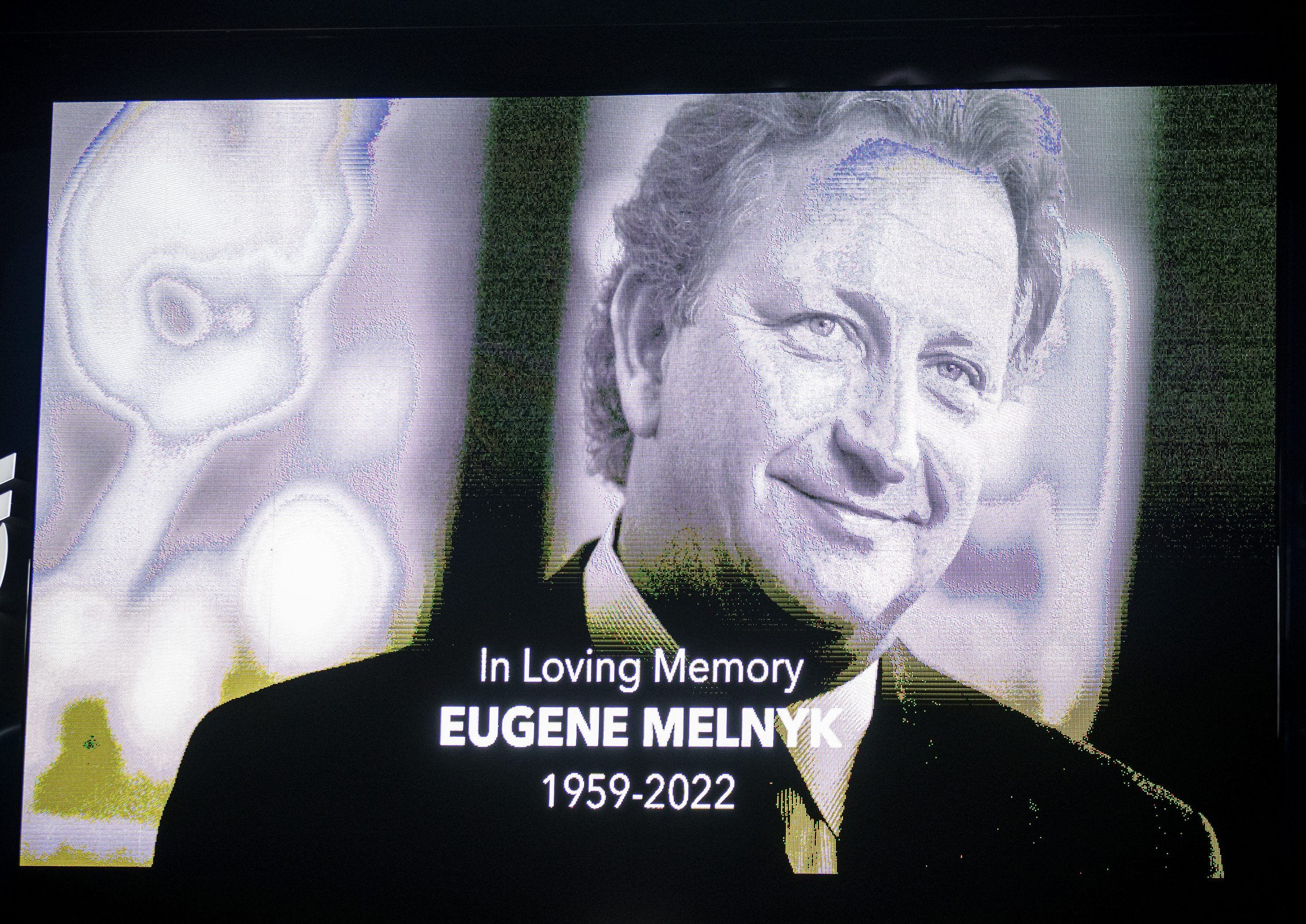 Ottawa Senators announce that owner Melnyk has died at the age of