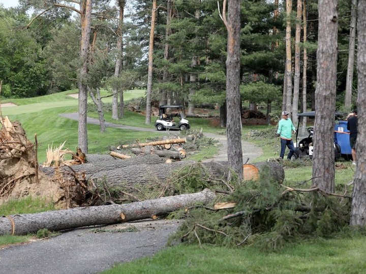  Crews are seen cleaning up the Ottawa Hunt and Golf Club on Wednesday, May 25, 2022.