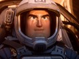 After being marooned on a hostile planet, Buzz Lightyear (voice of Chris Evans) attempts multiple test flights in an effort to recreate the complicated fuel required to reach hyperspeed so he and the whole crew can return to Earth.