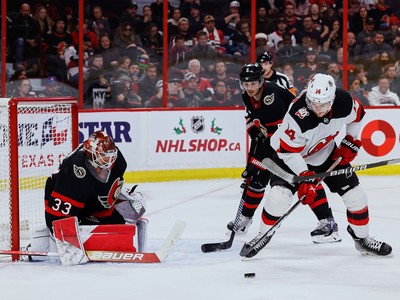 Norris helps Senators extend winning streak with decisive shootout goal  against Devils