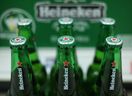 Harga rata-rata Kanada untuk bir Heineken 330 mL yang dijual di supermarket pada November 2022 adalah $2,95, menurut penelitian baru-baru ini yang membandingkan harga bir di antara negara-negara peserta Piala Dunia.