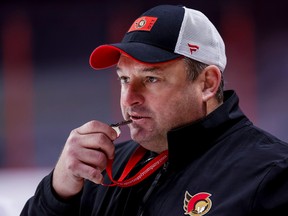 Senators head coach D.J. Smith : "We have to get back into the pack."