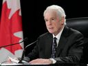 Justice Paul Rouleau merilis laporannya tentang penggunaan Undang-Undang Darurat oleh pemerintah Liberal, di Ottawa, Jumat, 17 Februari 2023.
