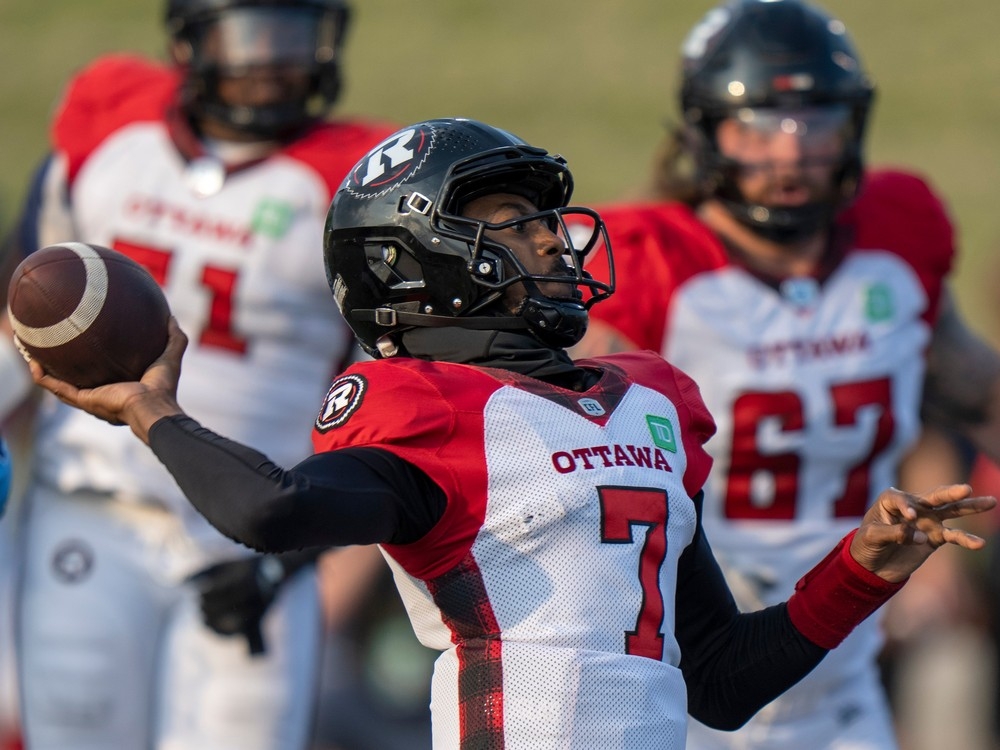 Ottawa Redblacks quarterback Tyrie Adams before the snap during News  Photo - Getty Images