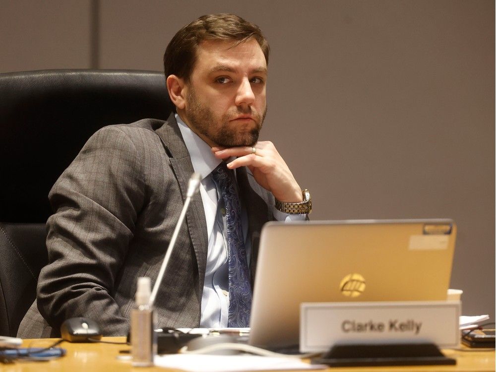 School bus cancellations spark heated exchange between city councillor and OSTA chief Ottawa Sun School bus cancellations spark heated exchange between city councillor and OSTA chief Ottawa Sun