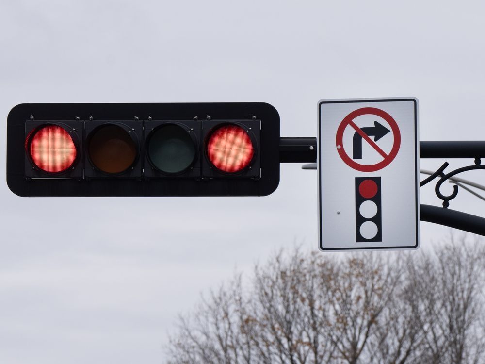 Letter To The Editor: Banning Right Turns On Red Lights Terrible Idea ...