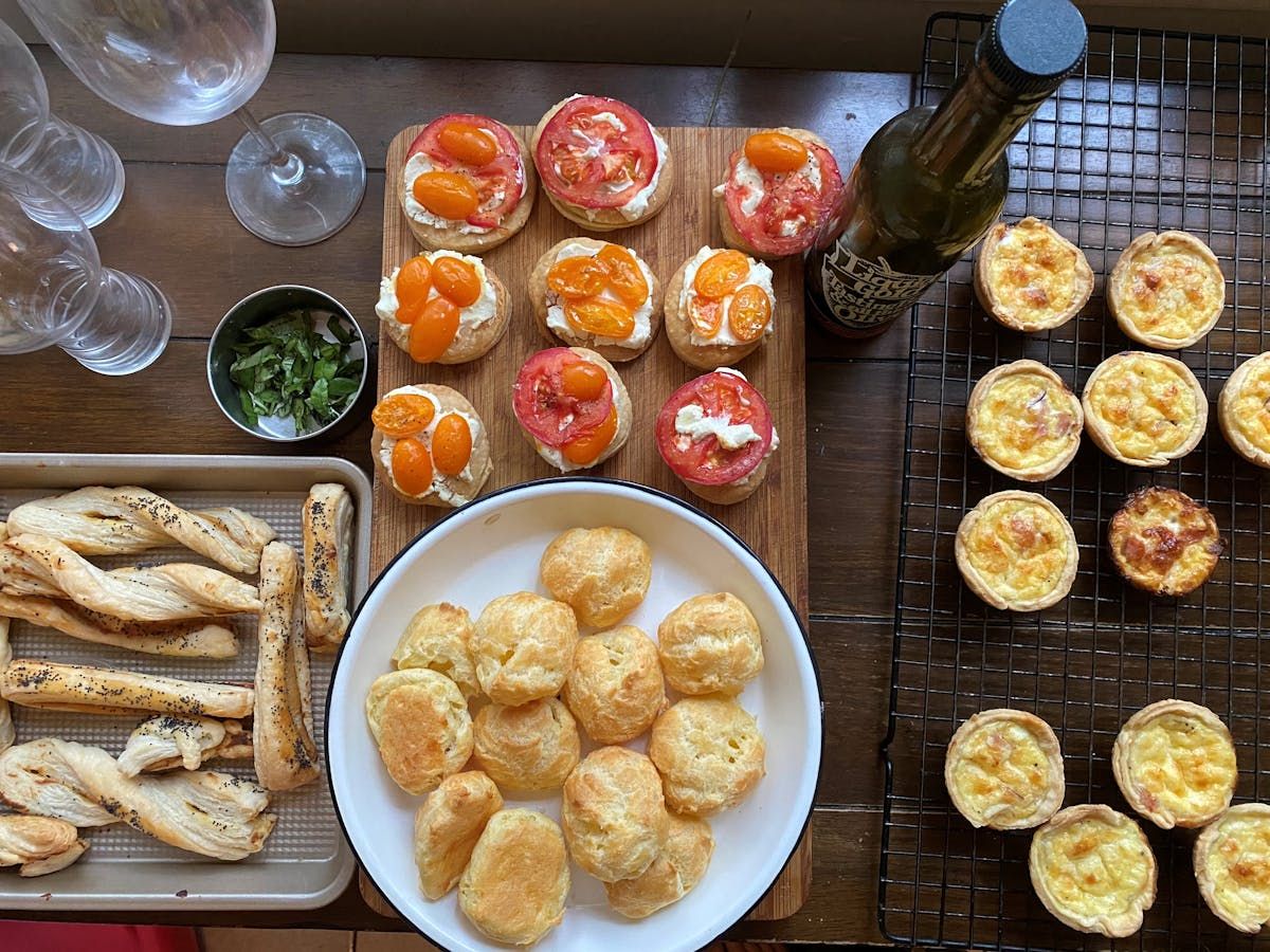 snacks to serve guests