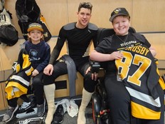 P.E.I. fans meet Sidney Crosby