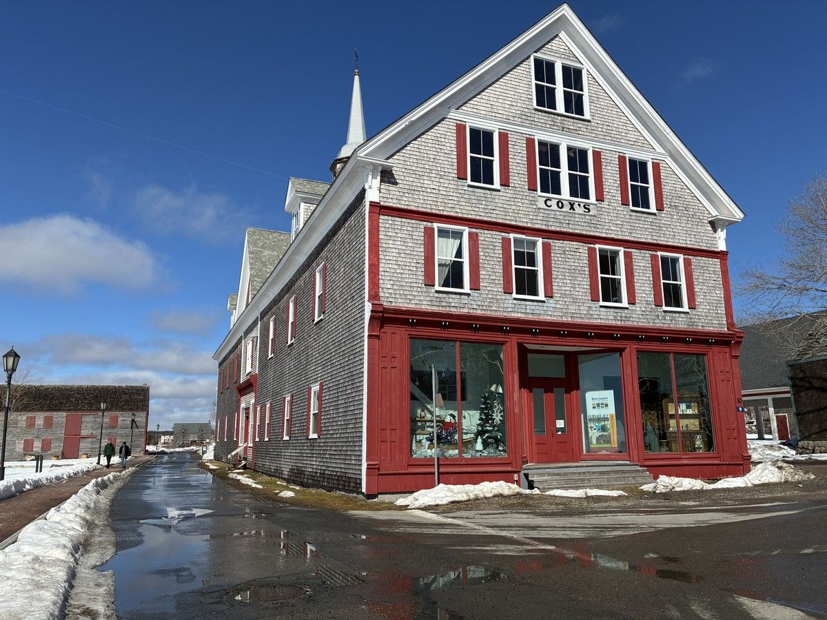 Historic Cox Warehouse in Shelburne on real estate market