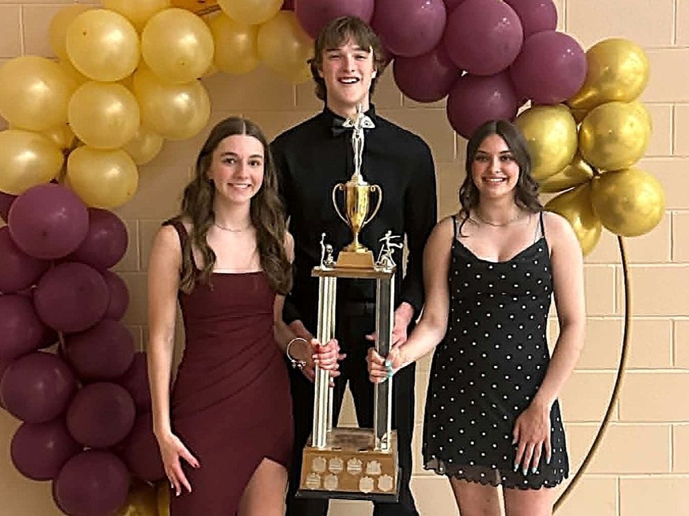 Souris Regional School recognizes athletes