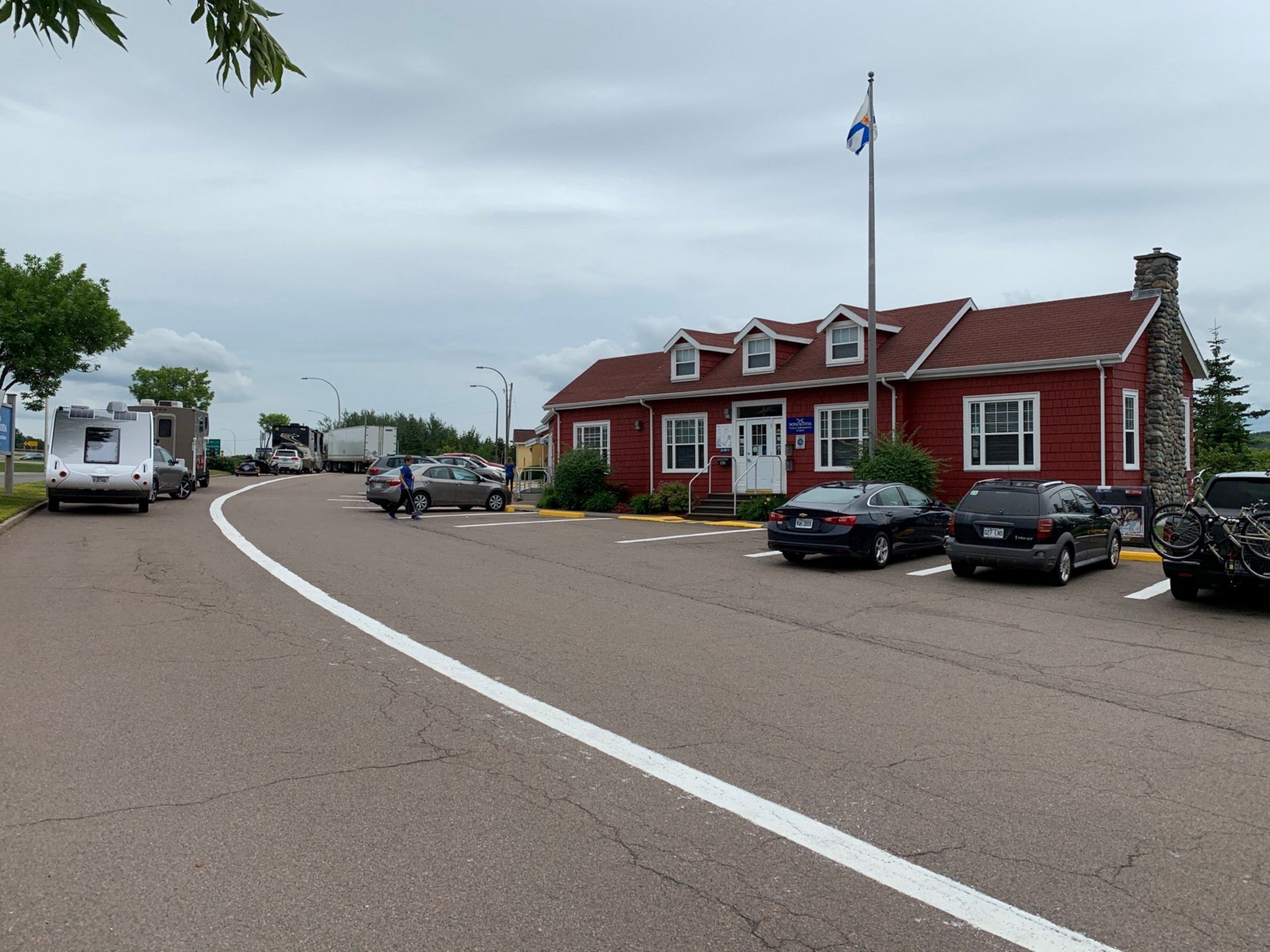 Destination Cape Breton proposes summer takeover of shuttered Port Hastings tourist information centre