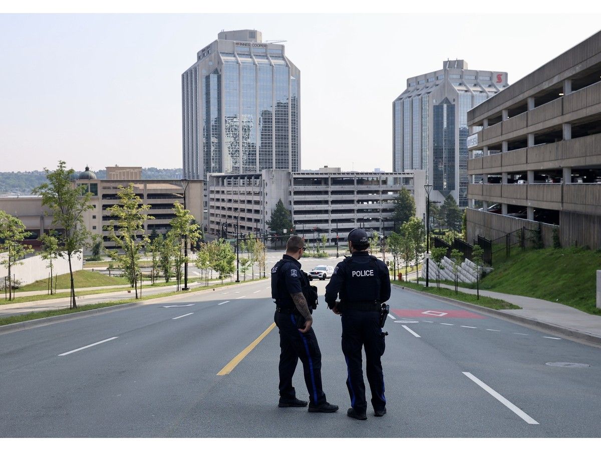 Downtown Halifax Reopens After Bomb Threat Prompts Police Response