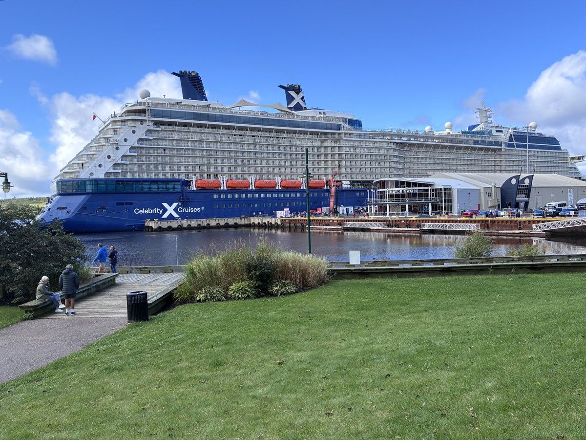 Busy cruise ship day in Cape Breton