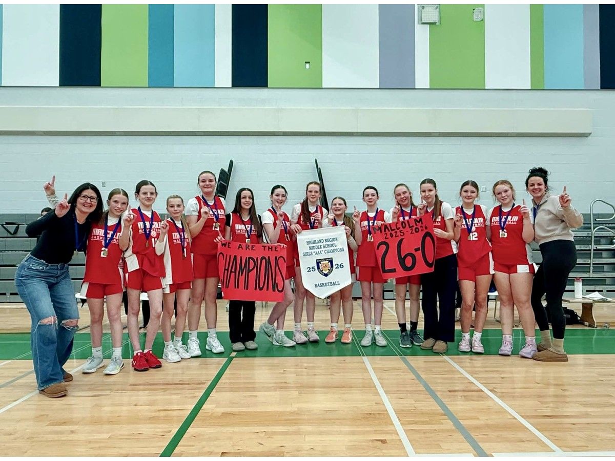 Malcolm Munroe won the School Sport Nova Scotia girls aaa basketball Highland Region championship in 2025-26. From left, Krista Elliott (oach), Claire Kelloway, Laurie McCarron, Maria Johnson, Alexa Williams, Nini Barbaradze, Sophie Elliott, Ruby MacCormick, Jill Skinner, Johanna Burns, Avery Kelloway, Taylor Pindar, Rachel Gillis, Priya Quirk and Kayla MacCarron. Missing from the photo was Aiden Costello (head coach) and Haven Brown. Contributed