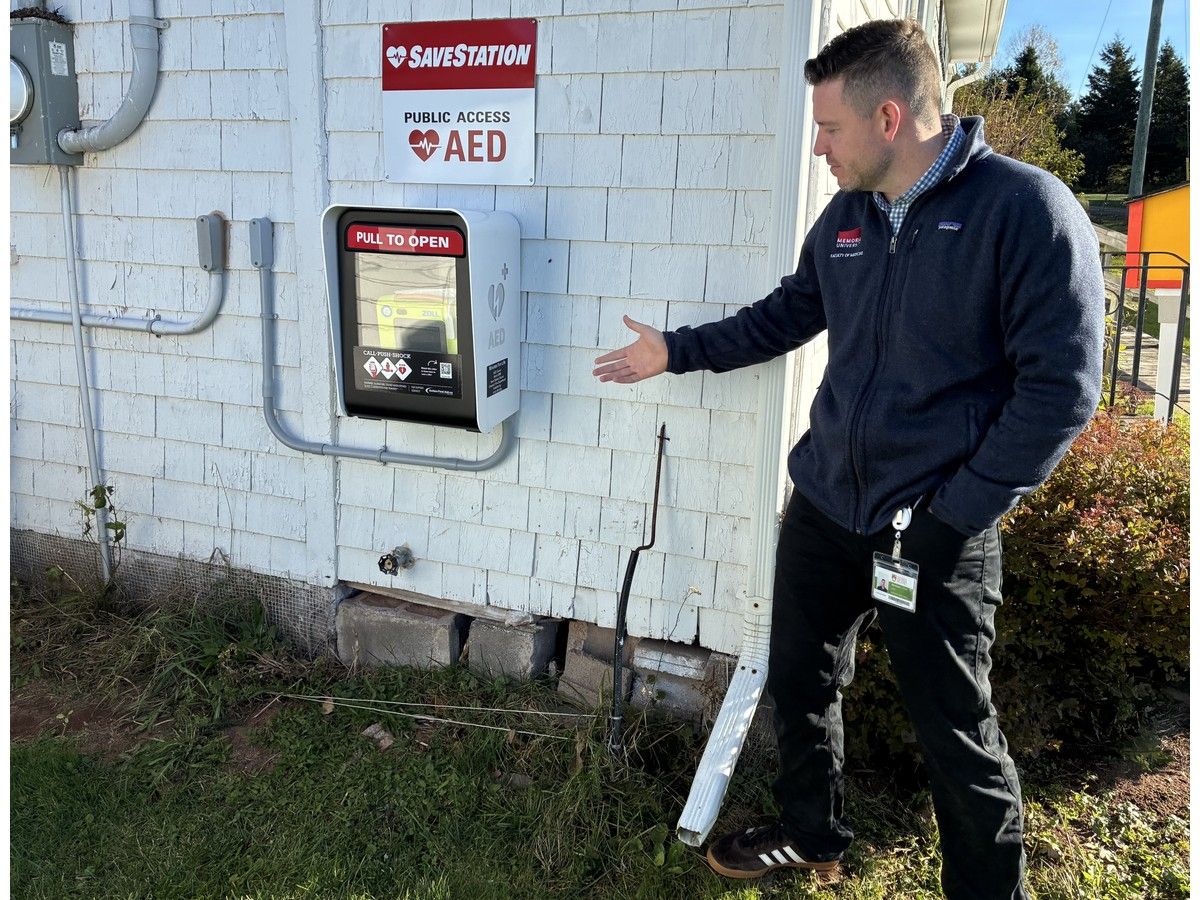 Nate Visser, a former advanced care paramedic with Island EMS, has started an organization called Minutes for Life, which is made up of P.E.I. medical students who want to start locating automated external defibrillators (AEDs) to the outside of public buildings so they are easily accessible around the clock. The first one was put on the outside of the Argyle Shore Community Hall on Oct. 17. Dave Stewart