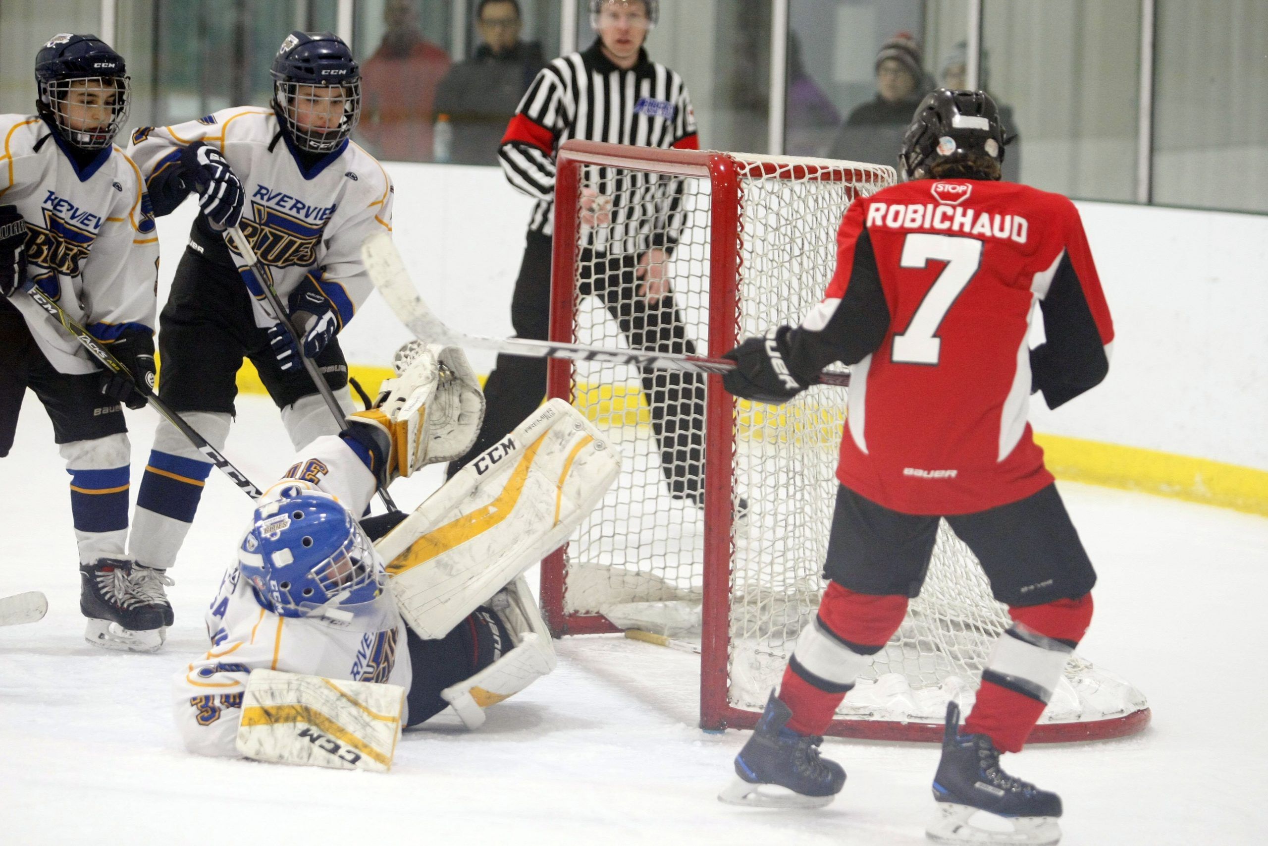 The Chebucto Minor Hockey Association warned the hockey community that scammers have been imitating organizations and attempting to sign them up for tournaments and taking payment.