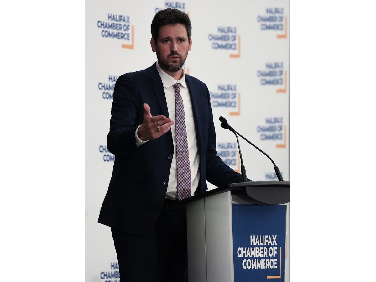 Sean Fraser addresses a Halifax Chamber of Commerce luncheon on Wednesday.