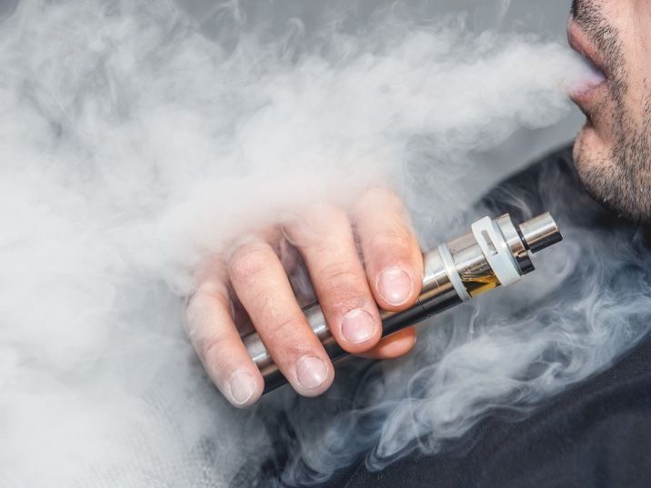 Police might be using this new 2 000 vape that secretly records