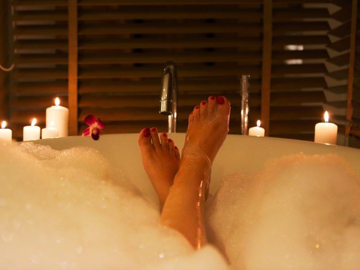 Five essential gifts for weed lovers | The Growthop