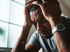 Men, emerging adults, Black/African American, Native and sexual minority groups had elevated risk of co-occurring suicidal ideation and CUD. /