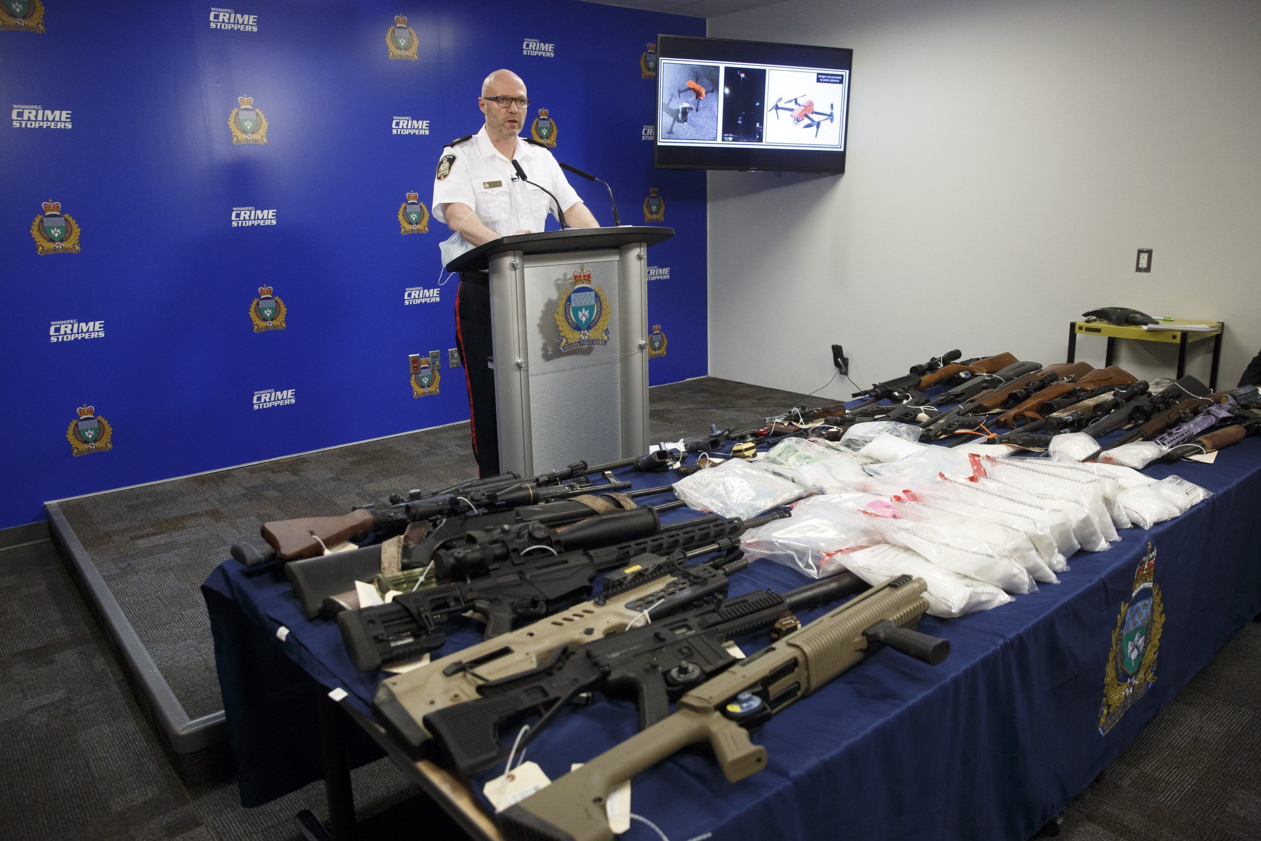 Winnipeg Police Inspector Elton Hall of the Organized Crime Unit speaks about Operation Phoenix during a press conference at Winnipeg Police Headquarters Thursday morning. MIKE DEAL/POOL