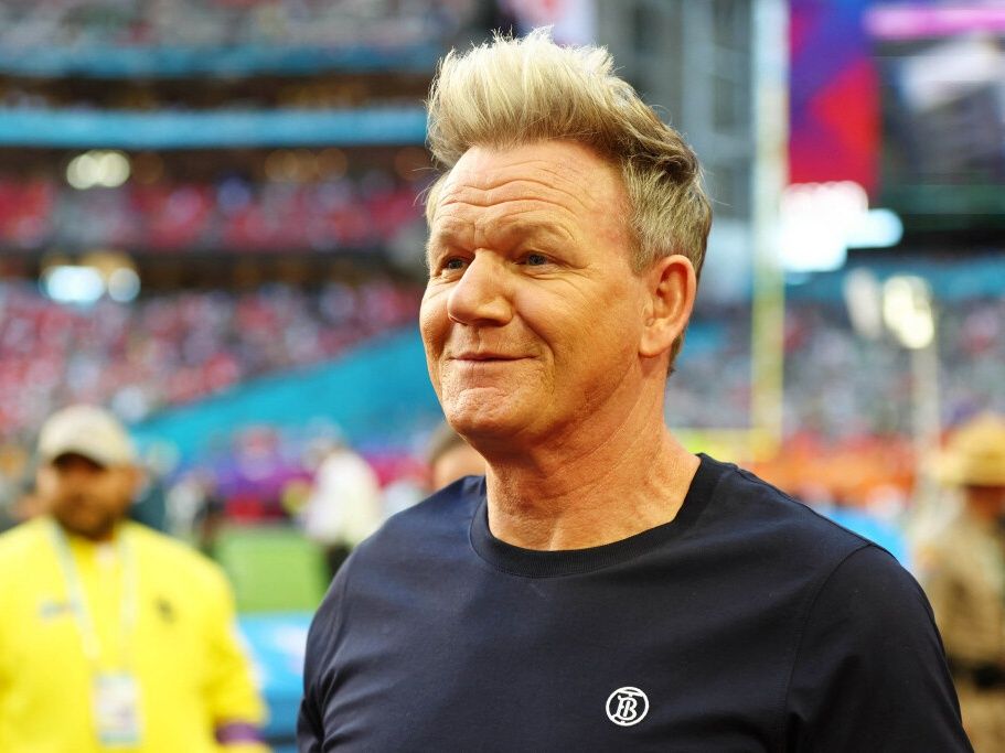 Snoop Dogg taught Gordon Ramsay how to ‘roll that leaf’ Flipboard