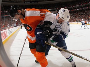 Red Wings coach Mike Babcock said he liked what he saw from Henrik Sedin and the Canucks power play Wednesday night against the Flyers.