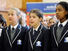 West-London-Free-School-ceremony_432_tcm21-164030