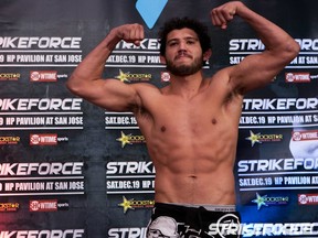 Strikeforce lightweight champion Gilbert Melendez on the scales in December 2009. (photo courtesy of Esther Lin/Strikeforce)