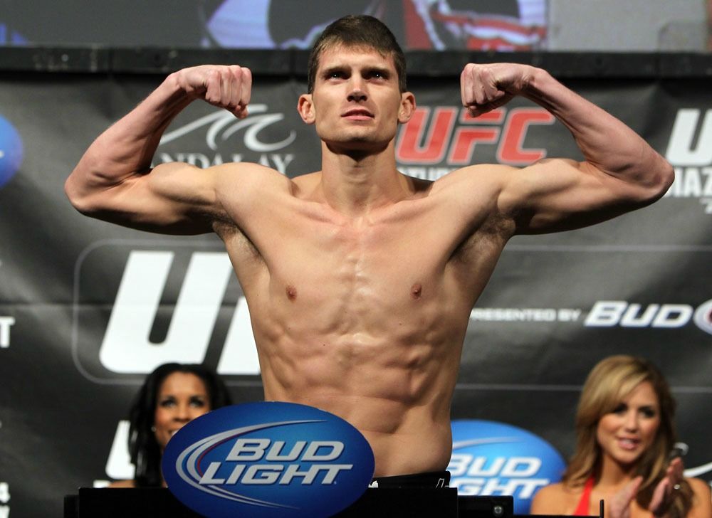 After 62 Straight Kickboxing and MMA Wins, Stephen Thompson Makes UFC Debut  - MMA Fighting
