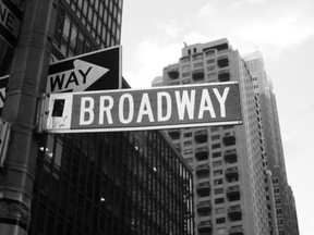 broadway-street-sign