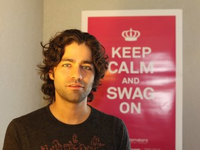 Adrian Grenier at Tastemakers Lounge. Credit: rock-it promotions