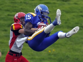 Daniel English's big first-quarter catch was one of few highlights to emerge from the UBC Thunderbirds' nightmarish loss to the Calgary Dinos on Saturday. (Les Bazso, PNG)