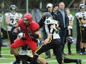 STM's Gio Trasolini looks downfield for more open space in the Knights win Friday over West Vancouver. (Stuart Davis, PNG)