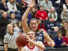 Katie Lowen of the SFU Clan scored a game-high 17 points to lead her team to a 74-59 win over undefeated Western Washington on Saturday at the West Gym. (Ron Hole, SFU athletics)