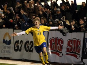 Victoria Vikes midfielder Craig Gorman, a member of the CIS' 2011 national championship midfield, takes on the current national titlist UBC Thunderbirds on Friday. (Victoria Times Colonist photo)