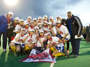 The annual 'strike a pose' moment came again Sunday in Victoria for the UBC Thunderbirds, who won a record third straight CIS national title. (Richard Lam, UBC athletics)