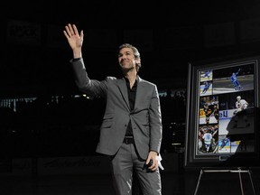 VANCOUVER, BC.: DECEMBER 1, 2012 -  The Vancouver Giants honour Trevor Linden prior to the WHL hockey game at Pacific Coliseum in Vancouver, B.C., December 1, 2012.   (Arlen Redekop photo/ PNG)