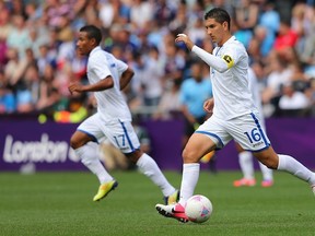 Johnny Leveron in action for Honduras at the 2012 Olympics.