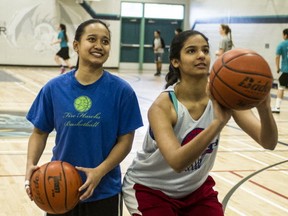 Fleetwood Park teammates Cyrille Butac (left) and Simran Grewal at practice on Tuesday afternoon in Surrey. (Steve Bosch, PNG photo)