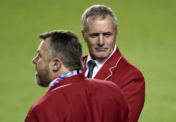 Canada's New Zealander coach Kieran Crowley (R) looks on prior to  a Pool D match of the 2015 Rugby World Cup between France and Canada at Stadium MK in Milton Keynes, north of London, on October 1, 2015.  AFP PHOTO / FRANCK FIFE RESTRICTED TO EDITORIAL USE, NO USE IN LIVE MATCH TRACKING SERVICES, TO BE USED AS NON-SEQUENTIAL STILLS        (Photo credit should read FRANCK FIFE/AFP/Getty Images)